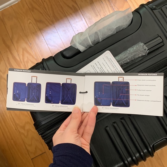 Traveler’s Choice Black Hard-case 24” Suitcase - Picture 14 of 17